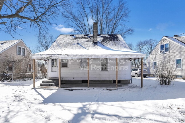 Building Photo - 2204 Sagamore Rd