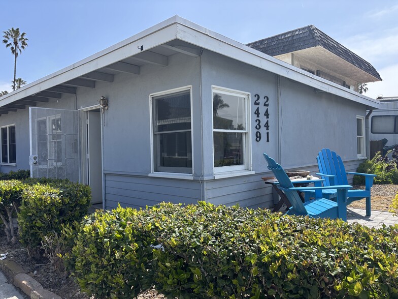 Building Photo - 2439 Pierpont Blvd