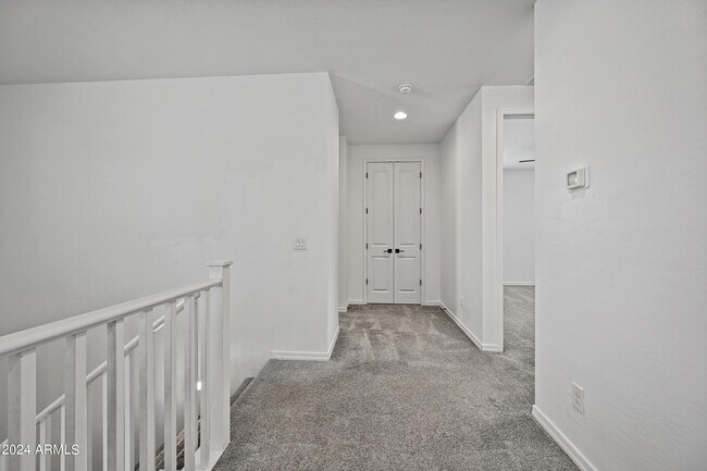 Building Photo - 13360 W Briles Rd