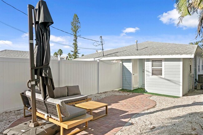 Building Photo - 13304 2nd St E