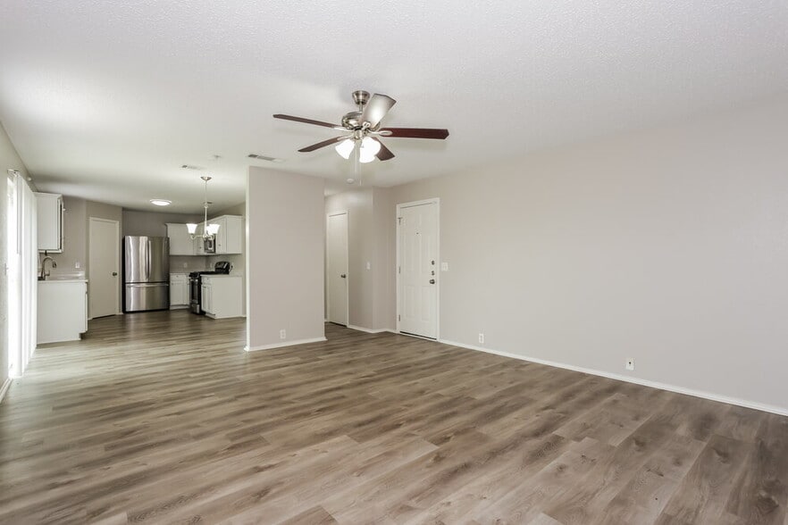 Building Photo - 1711 Berkeley Dr