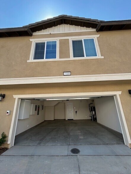 Garage - 7309 Alder Grove Way