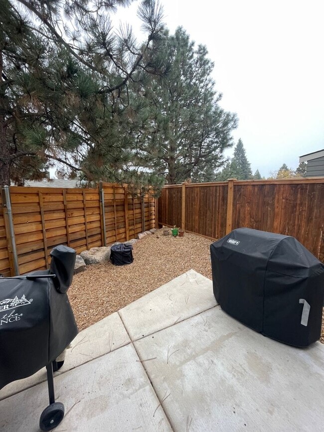 Building Photo - 61534 SE Lucia St