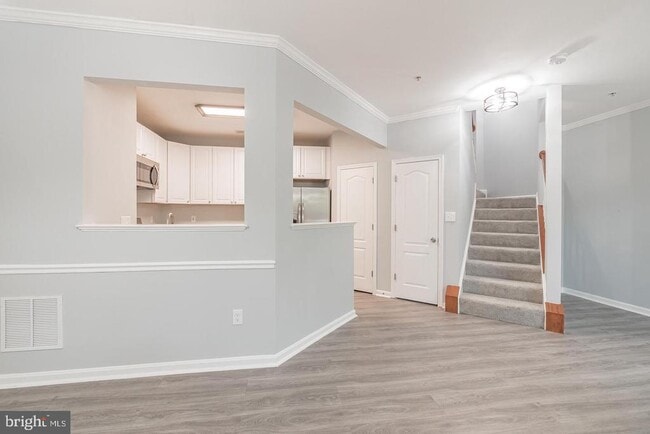 Building Photo - 111 Whiskey Creek Cir