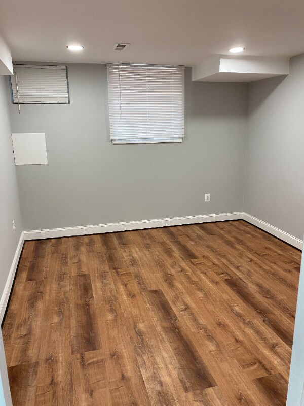 Building Photo - 511 N Pulaski St
