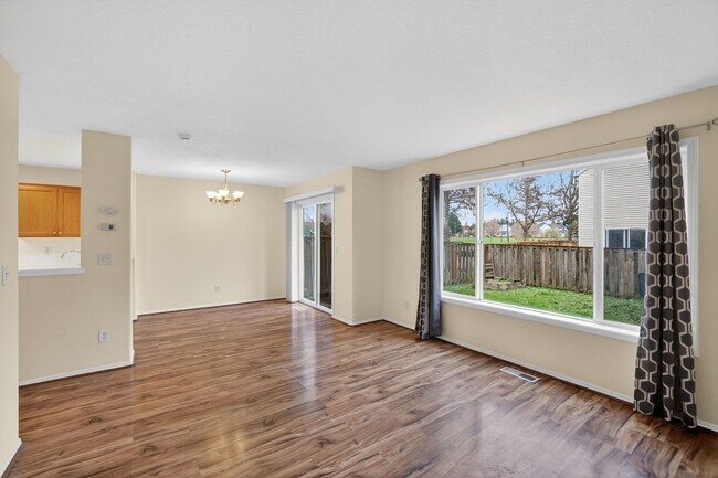 Building Photo - 42016 NW Barton Ct