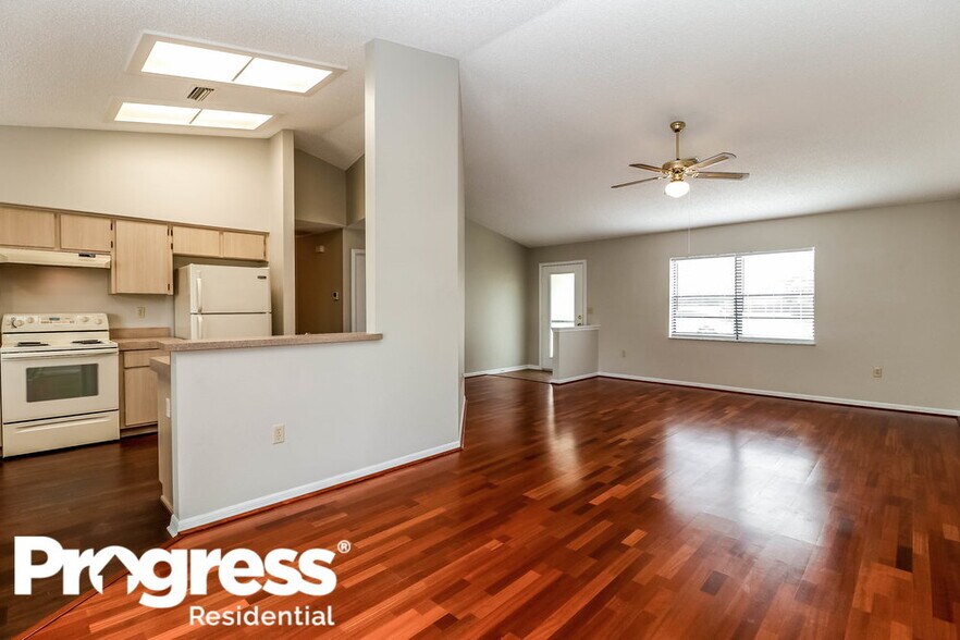 Building Photo - 11479 Cavern Rd