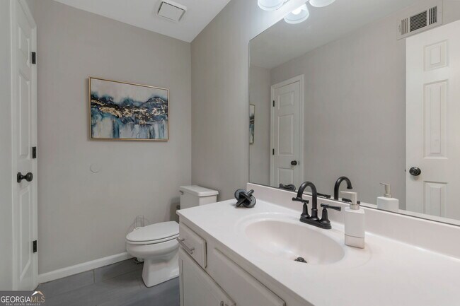 Building Photo - 10640 Victory Gate Dr