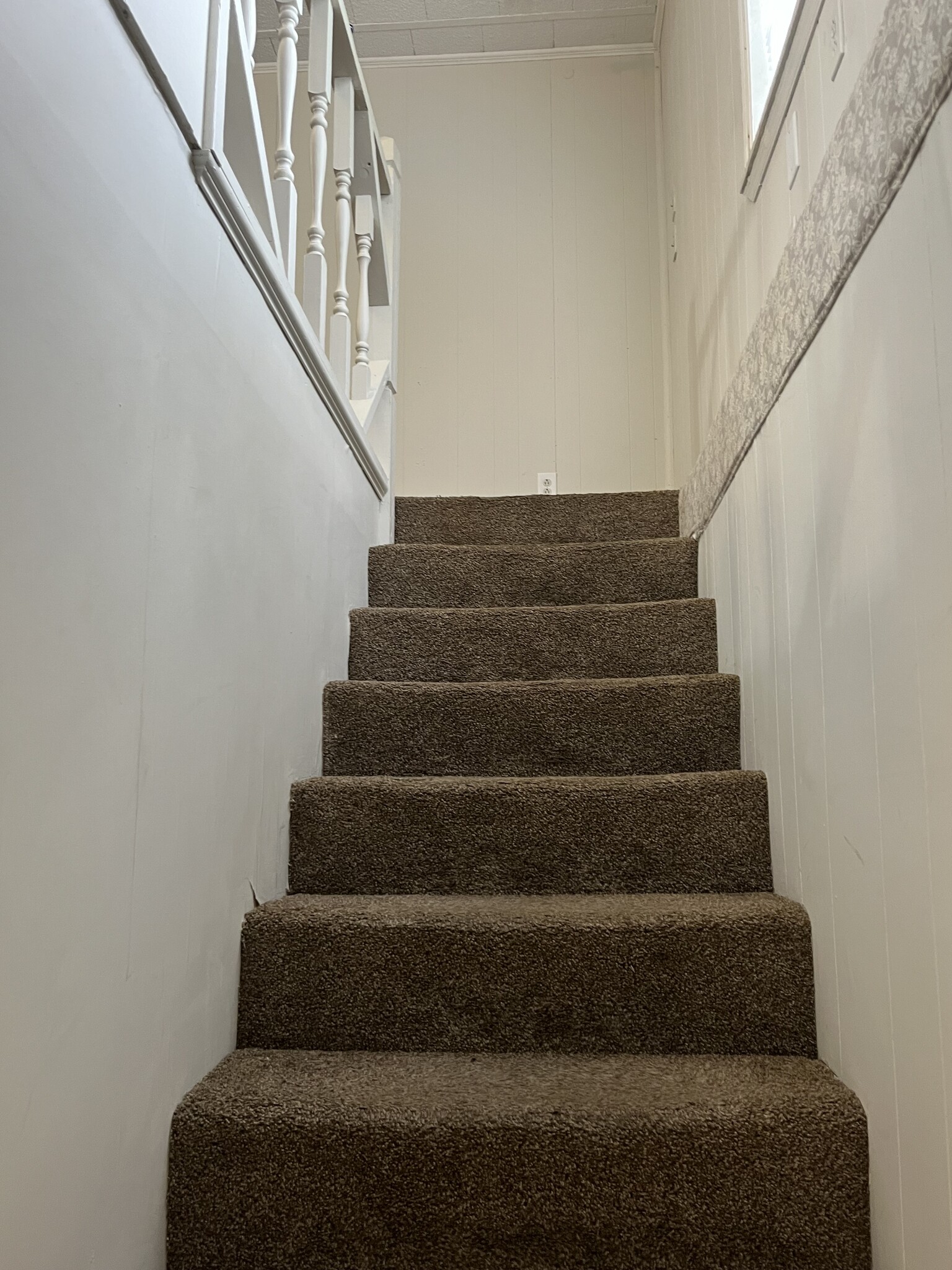 Stairs to bedroom - 2116 Crosley St