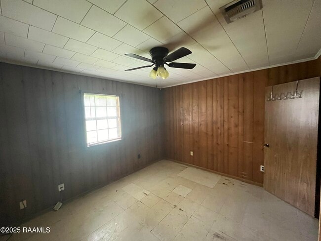 Building Photo - 103 Latin Dr