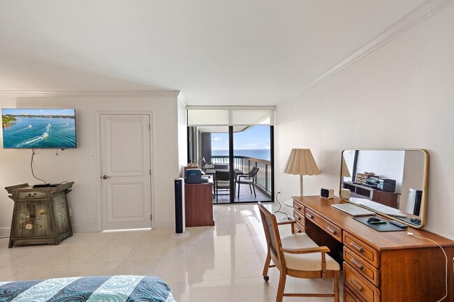 Building Photo - 5380 N Ocean Dr