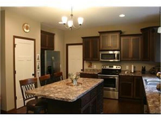 Building Photo - 3053 130th Ct NE