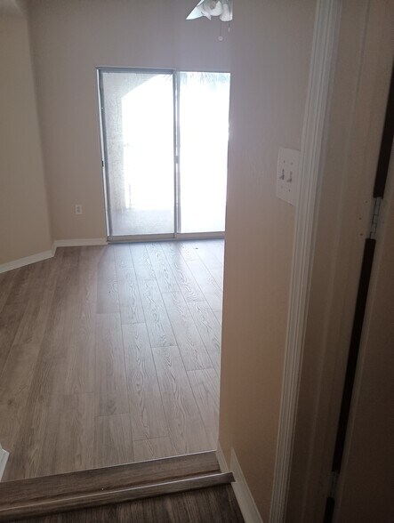 Master Suite - 402 S Armenia Ave