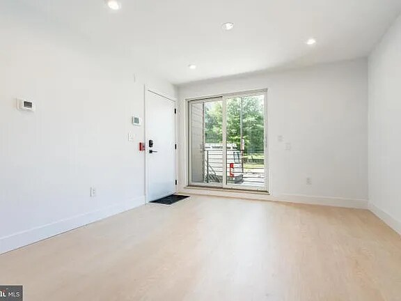 Building Photo - 1649 N 6th St