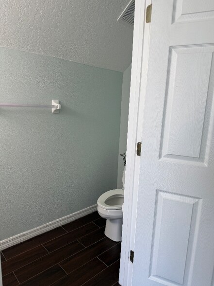 Building Photo - 11641 Declaration Dr