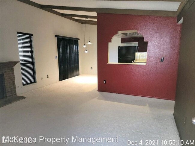 Building Photo - 2 br, 2 bath House - 4742 Obannon Drive #D