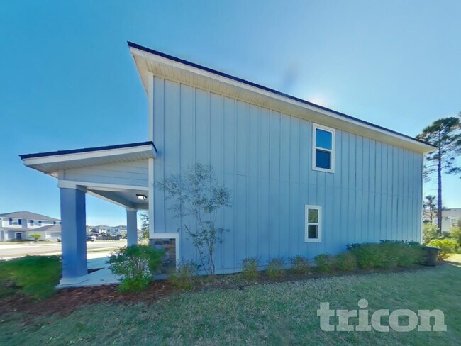 Building Photo - 1916 Constitutional Republic Pl