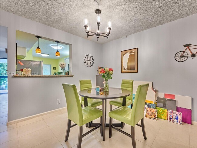 Building Photo - 10143 Mangrove Dr