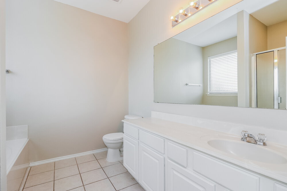 Building Photo - 408 Lead Creek Dr