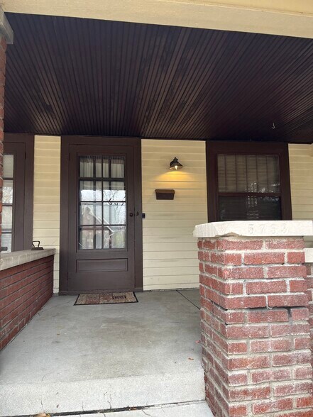 Building Photo - 5753 E New York St