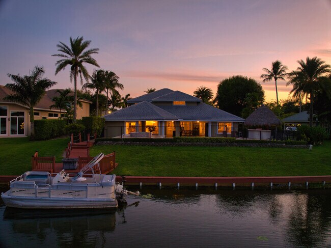Building Photo - 2144 Henley Pl