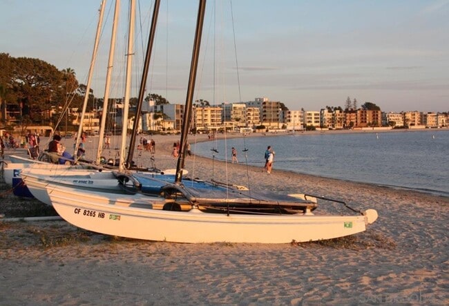 Building Photo - Ground level 2 bedroom, 2 bath in Bayfront...