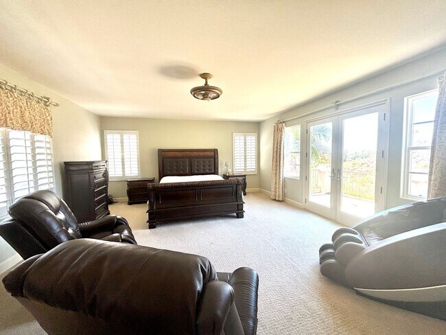 Building Photo - Rare Opportunity - House for Rent in Carmel Valley/ Earlier moving date can be negotiated.