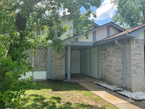 Building Photo - 12606 Monaco Rd