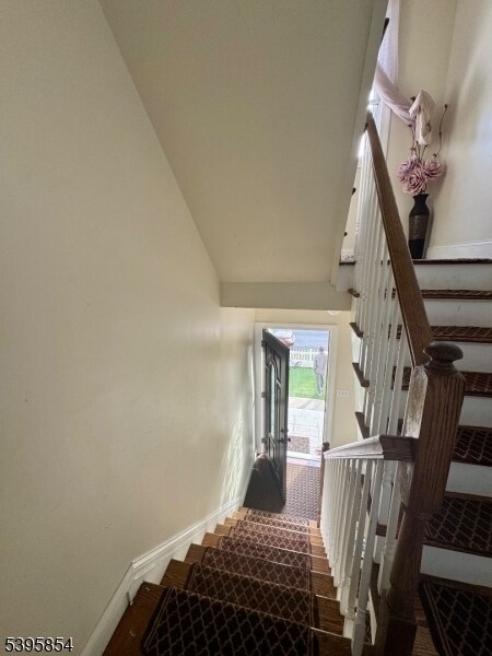 Building Photo - 1025 E Grand St