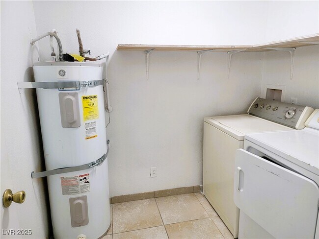 Building Photo - 6932 Kilgore Dr