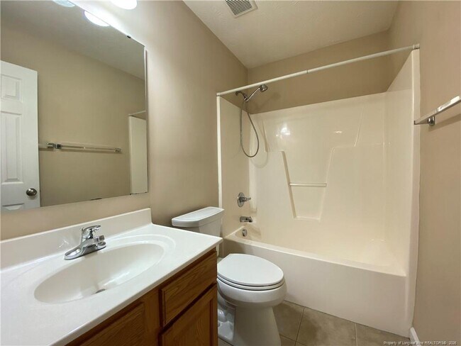 Building Photo - 89 Person Ct