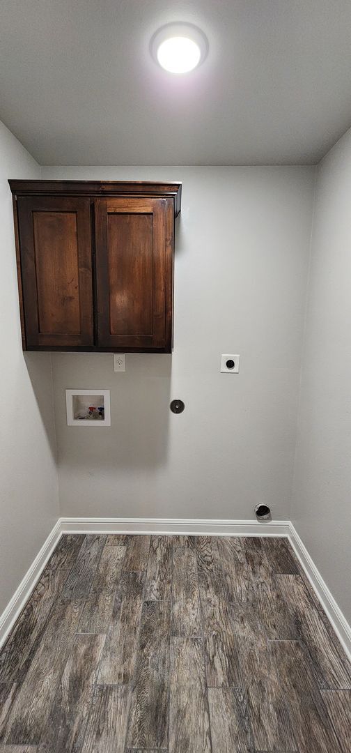 Building Photo - 2 bed/2 bath Duplex near Bunny Trail