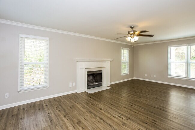 Building Photo - 11025 Ballards Pond Ln