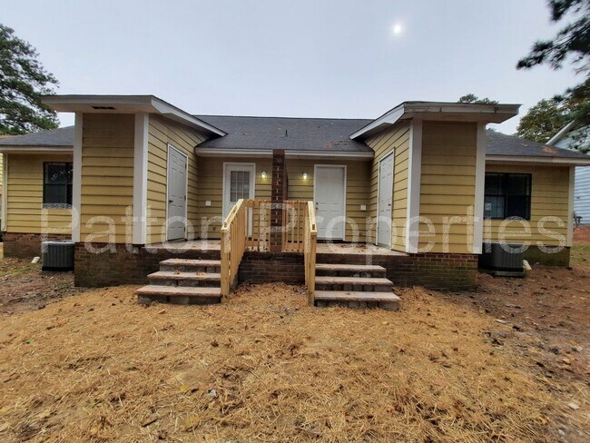 Building Photo - 1833-1835 Kathleen Drive -  Outside CoC -R...