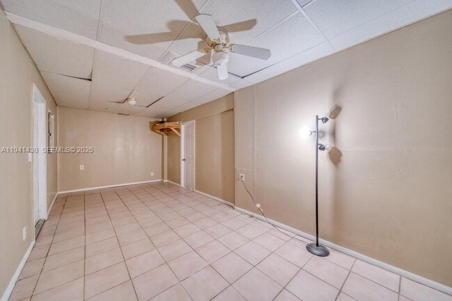 Building Photo - 12220 NE Miami Pl