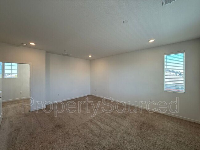 Building Photo - 2099 Frank Blondin Ln