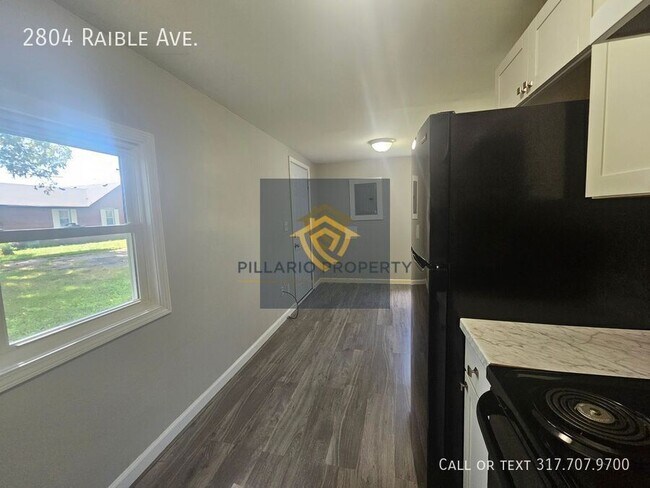 Building Photo - 2804 Raible Ave