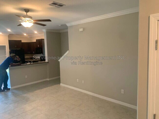 Building Photo - 11830 Dumaine Valley Rd
