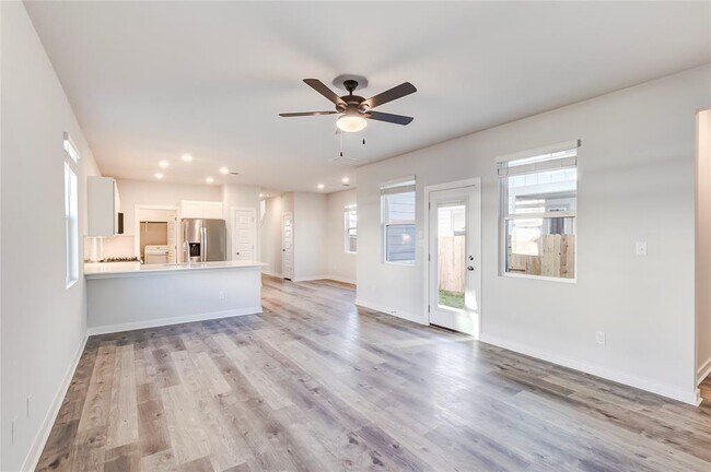 Building Photo - 2090 Alice Jay Wy