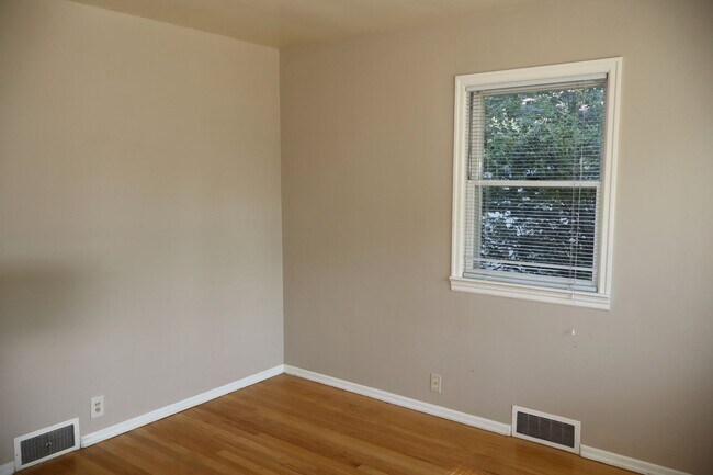 Building Photo - Cozy 2 Bedroom Home in Fort Collins