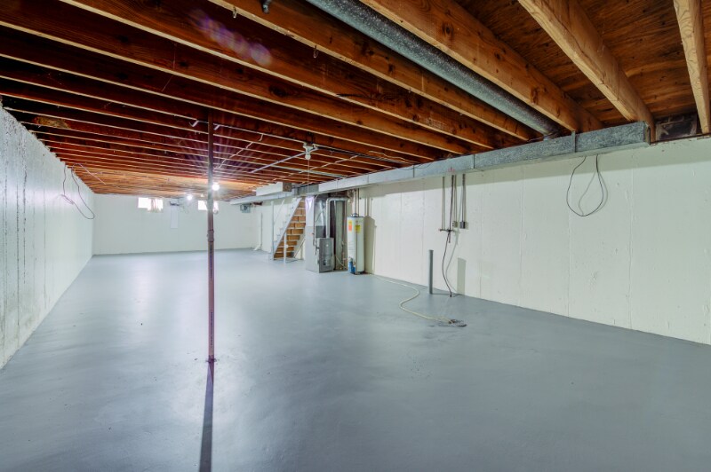 Building Photo - 4063 Esseldale Dr