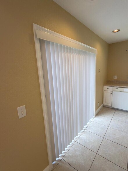 Building Photo - 13769 Yarmouth Dr