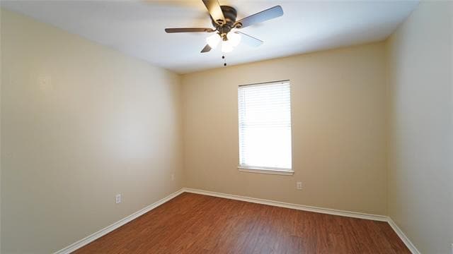 Building Photo - 1826 Rayna Dr