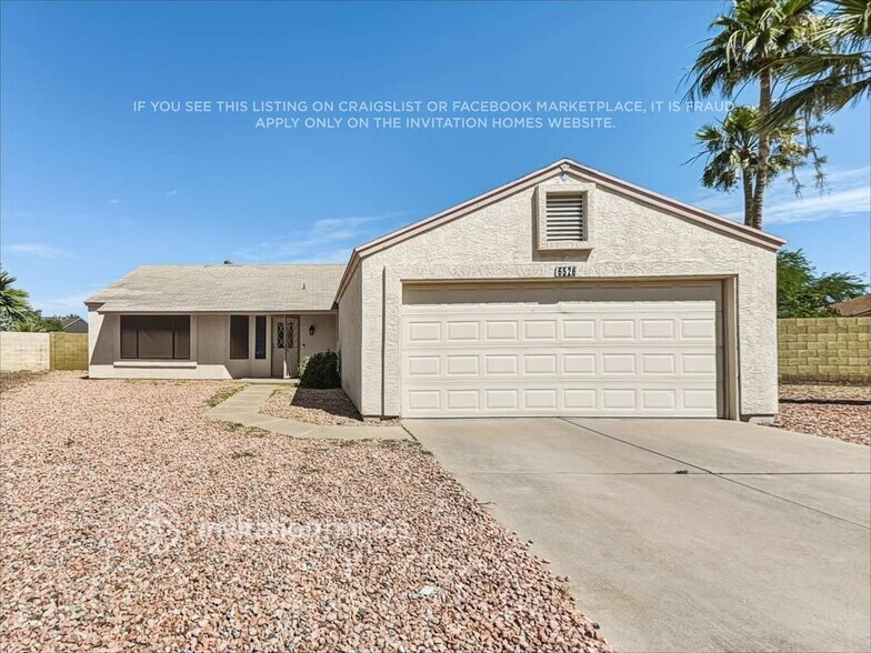 Building Photo - 6526 N 69th Dr