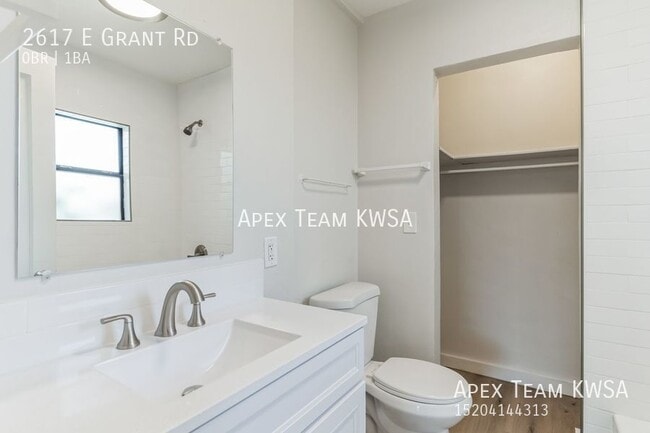 Building Photo - 2617 E Grant Rd