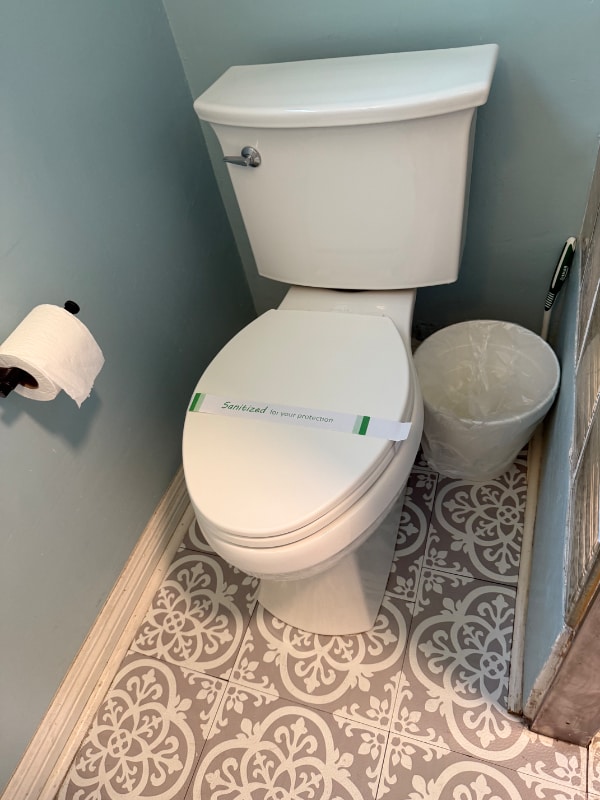 Building Photo - 445/2 E Alisal St