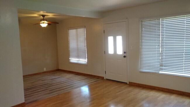Building Photo - AMAZING Updated 3 Bedroom/2 Bath Home in Good School Area! - BERRYESSA