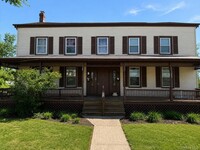 Building Photo - 6 Glenmere Ave
