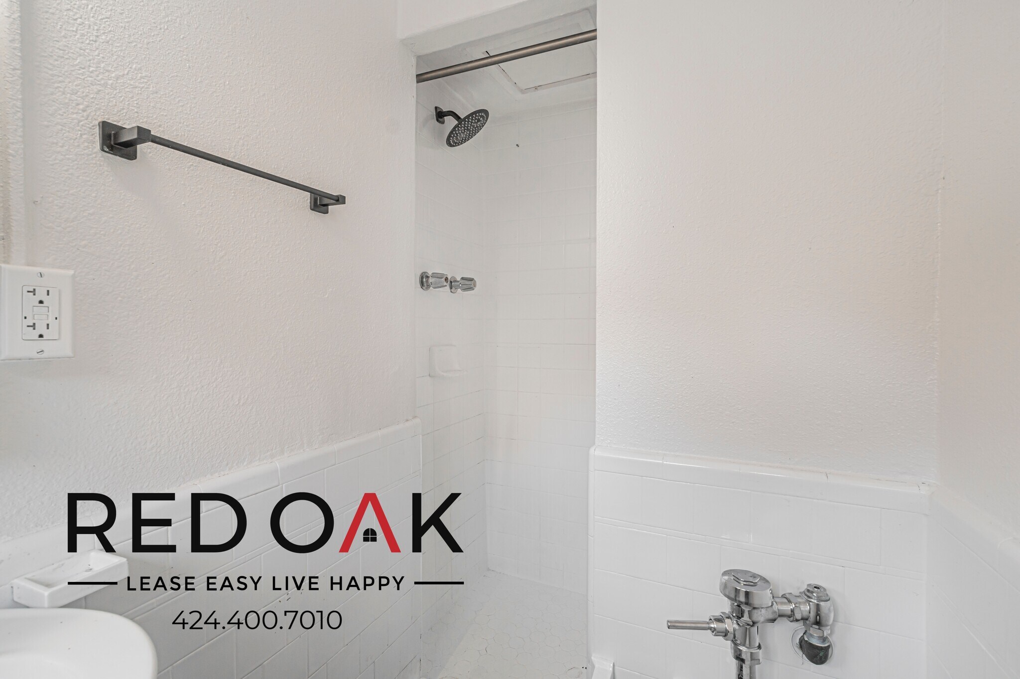 Building Photo - 3471 W 5th St