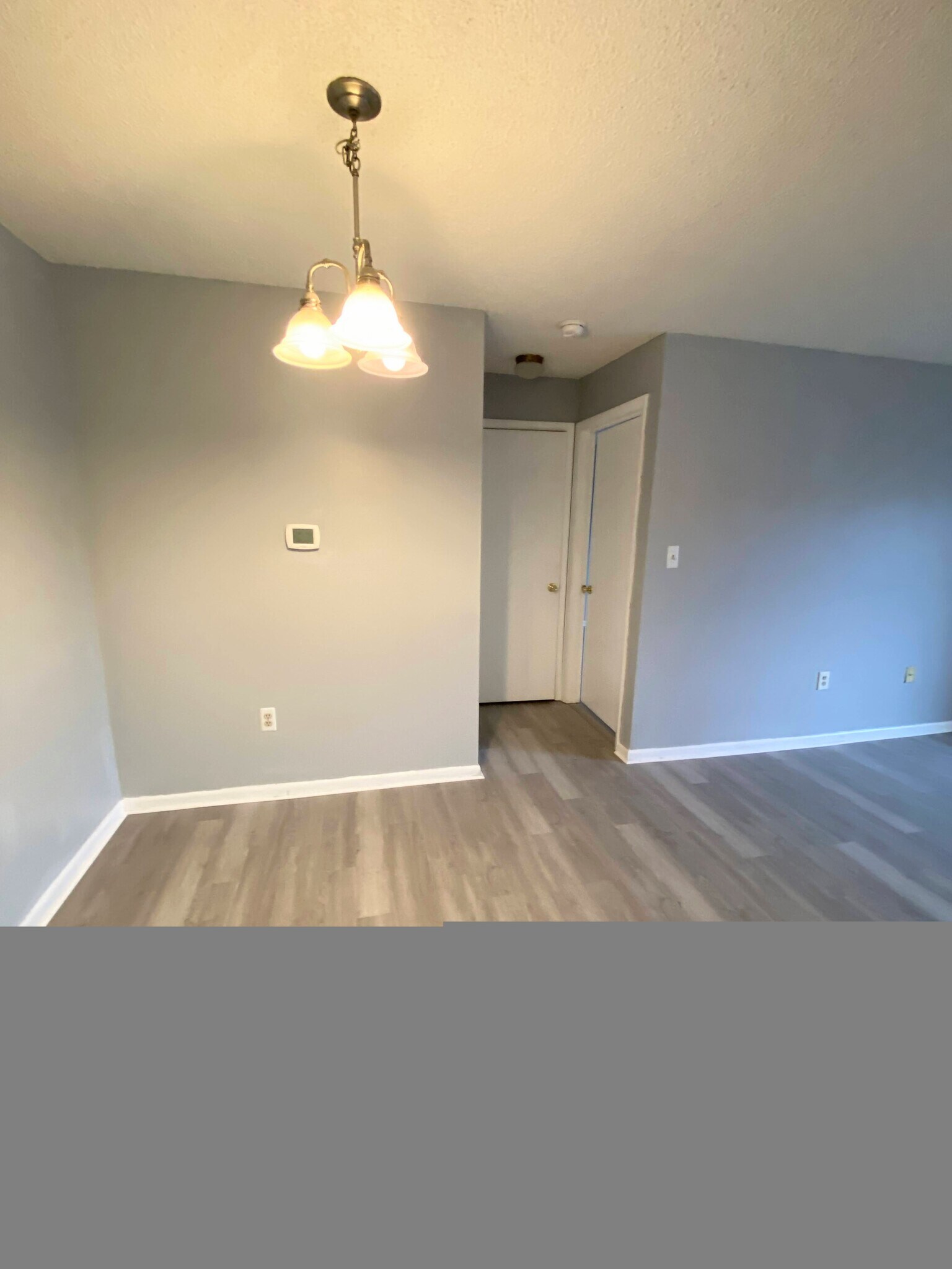 Building Photo - 1208 Ravens Crest Dr